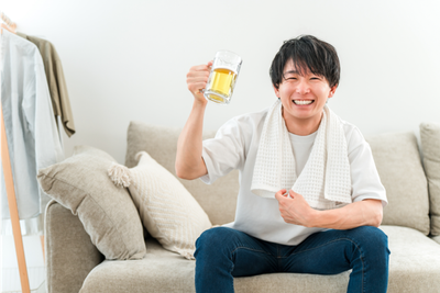 お酒好き必見！肝臓病専門医が教える「健康にお酒と付き合う」最新テクニックのアイキャッチ画像